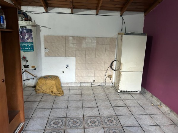 Venta Casa multifamiliar. Amplio lote