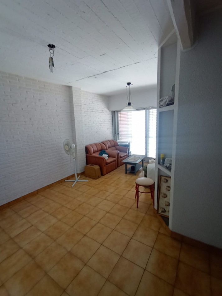 Venta Casa sobre lote 8.66 x 45, ideal emprendimiento inmobiliario, Caballito