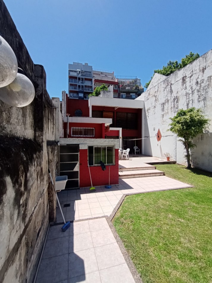 Venta Casa sobre lote 8.66 x 45, ideal emprendimiento inmobiliario, Caballito