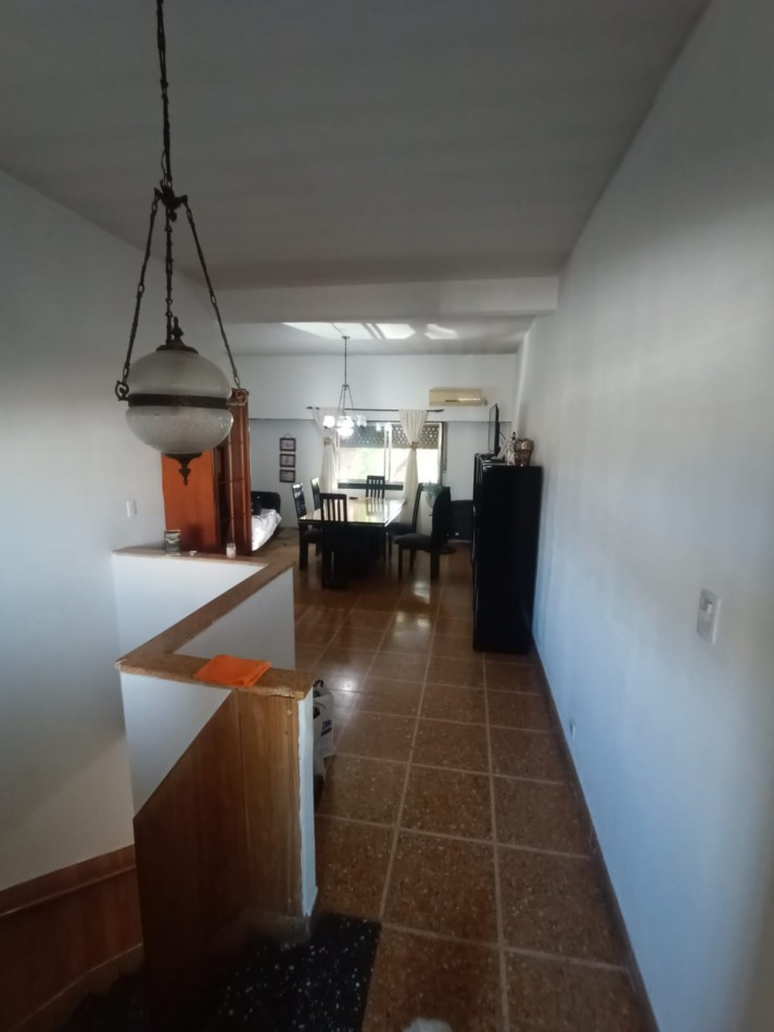 Venta amplio PH de 3 ambientes en 1er piso, Villa Lugano