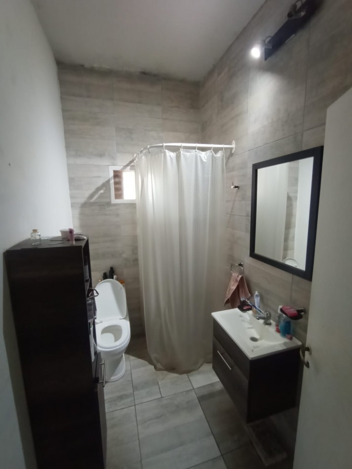 Venta amplio PH de 3 ambientes en 1er piso, Villa Lugano