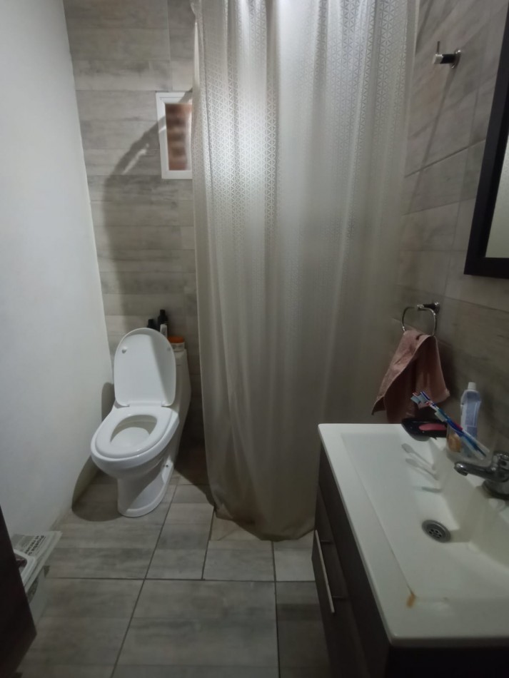 Venta amplio PH de 3 ambientes en 1er piso, Villa Lugano