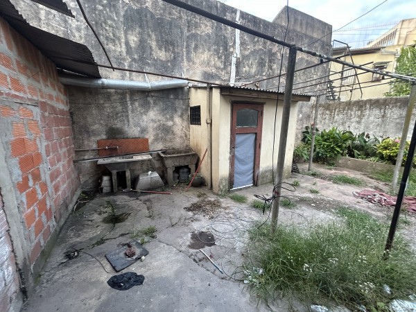 Foto Casa en Venta en Remedios De Escalada, Buenos Aires - U$D 100.000 - pix113869190 - BienesOnLine
