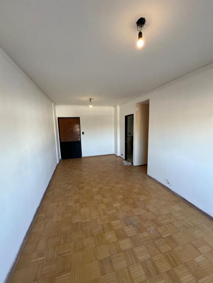 Venta departamento de tres ambientes, Villa Lugano