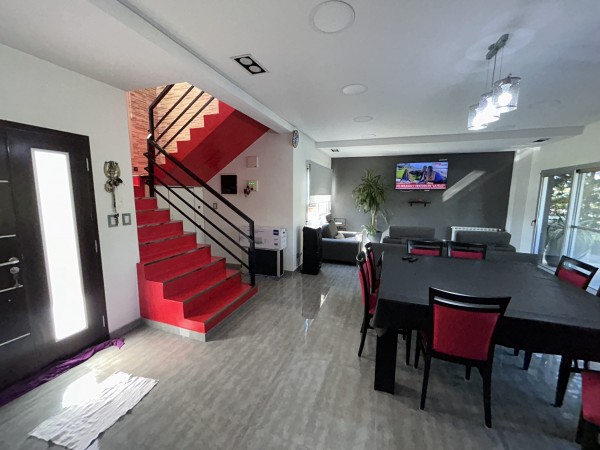 Venta Casa 5 Ambientes en Canning