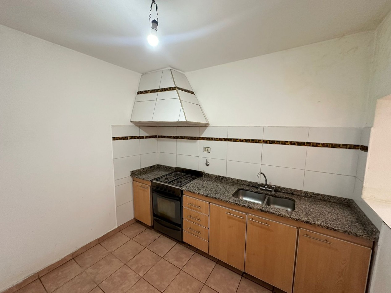 Venta PH de 3 ambientes mas quincho, Villa Lugano