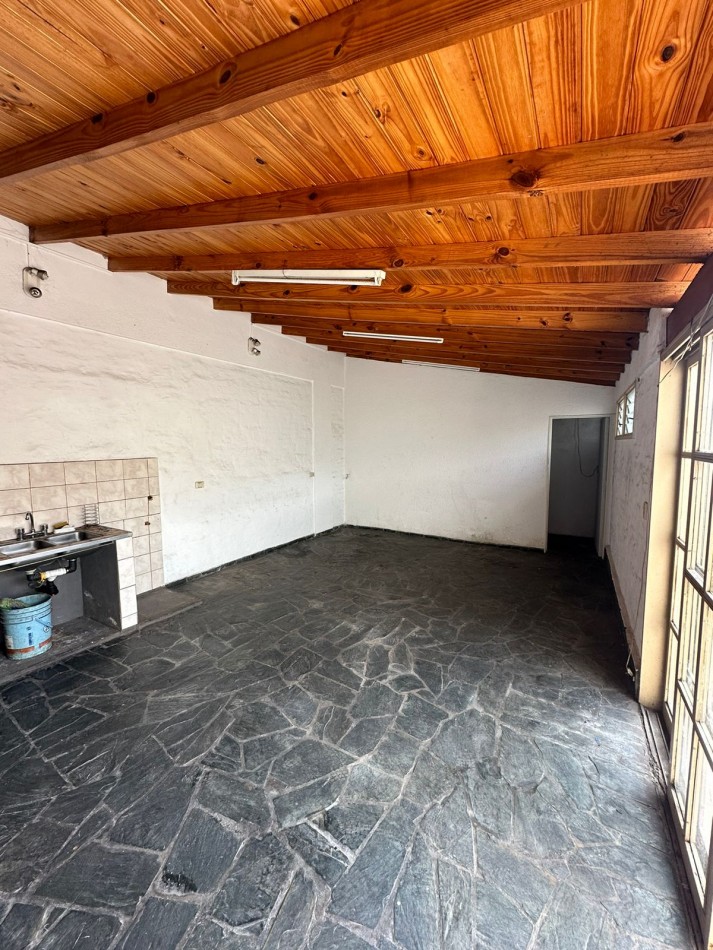 Venta PH de 3 ambientes mas quincho, Villa Lugano