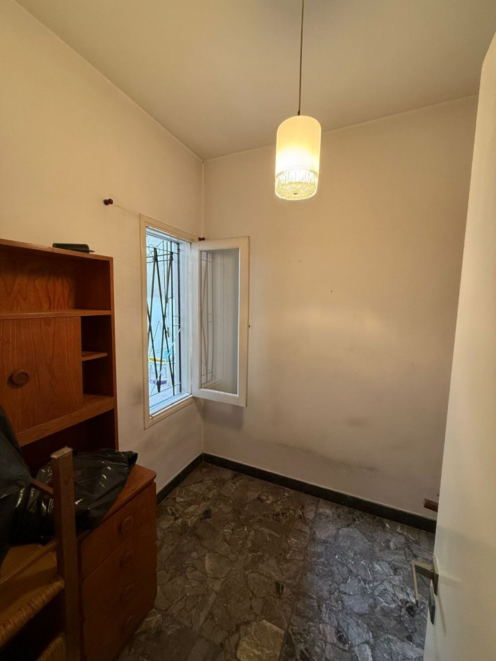 Alquiler PH 5 ambientes, en planta alta, Uso profesional o comercial, Villa Lugano