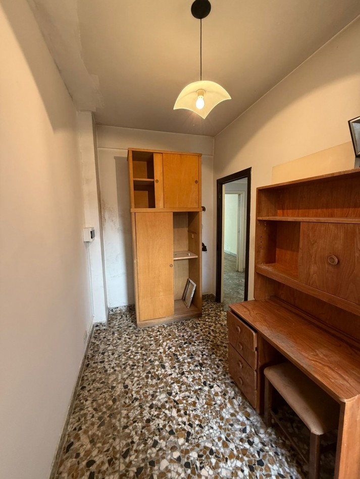 Alquiler PH 5 ambientes, en planta alta, Uso profesional o comercial, Villa Lugano