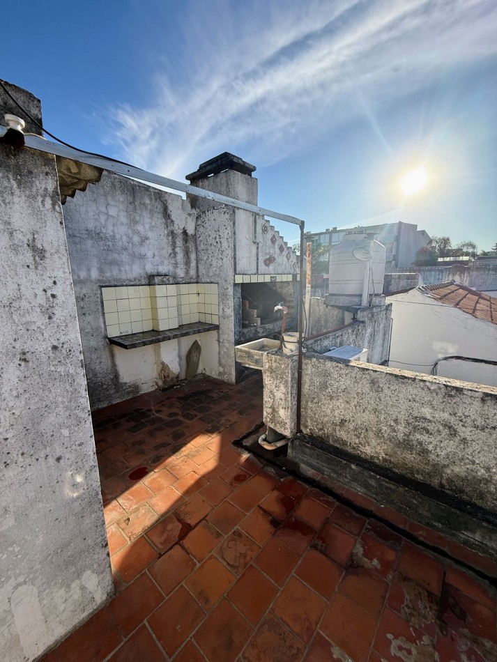 Venta PH de 4 ambientes c/ patio y terraza, Villa Lugano