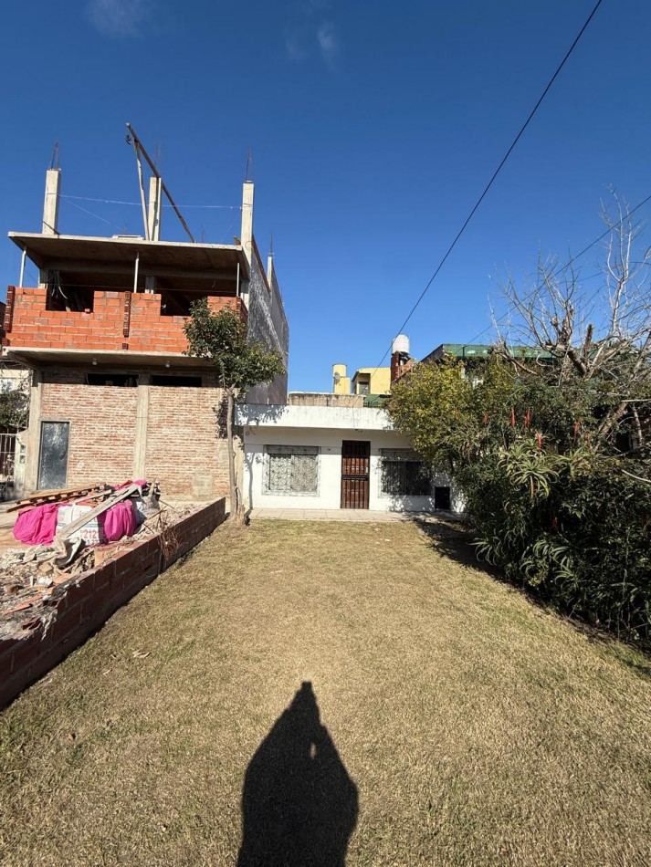 Venta casa de 3 ambientes, Villa Celina