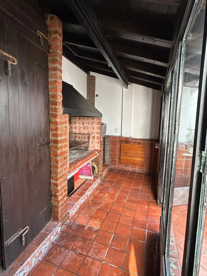 Venta PH, 5 ambientes mas quincho, Flores