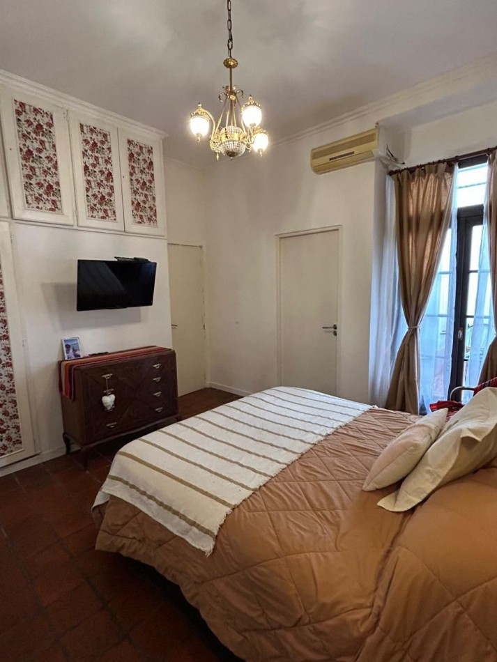 Venta PH, 5 ambientes mas quincho, Flores