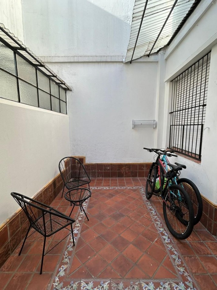 Venta PH, 5 ambientes mas quincho, Flores