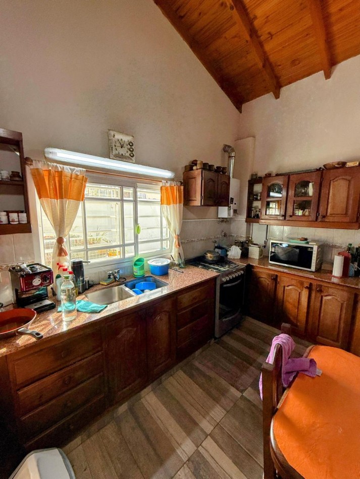 Venta departamento tipo PH, 5 ambientes, Villa Lugano