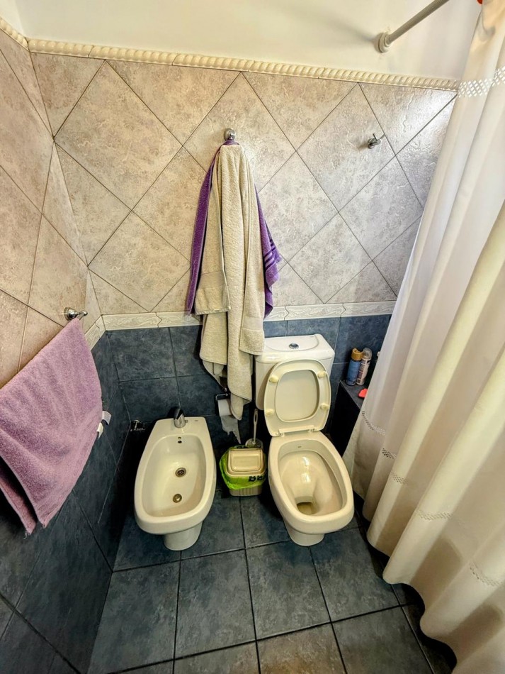 Venta departamento tipo PH, 5 ambientes, Villa Lugano