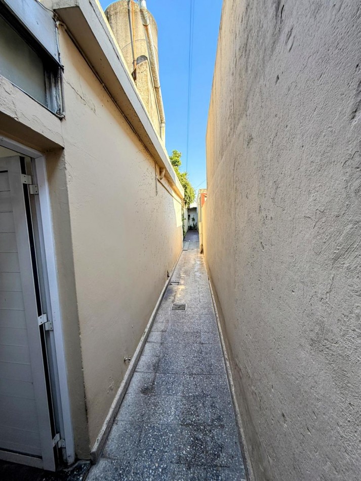 Venta PH Multifamiliar, con local comercial, Villa Lugano