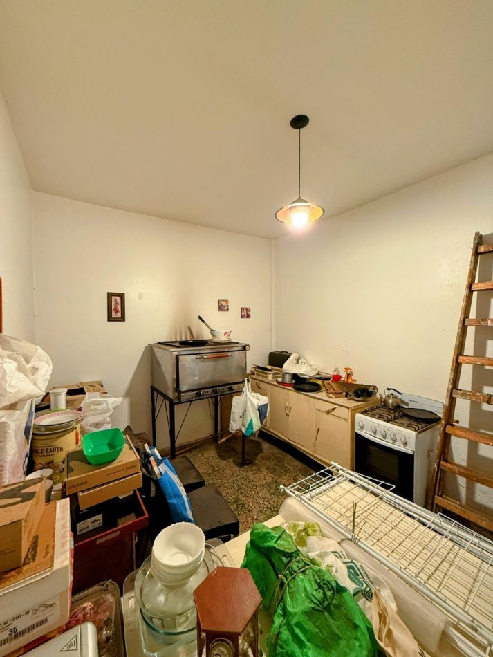 Venta PH Multifamiliar, con local comercial, Villa Lugano