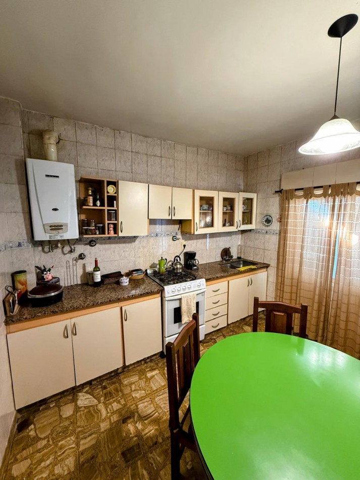 Venta PH Multifamiliar, con local comercial, Villa Lugano