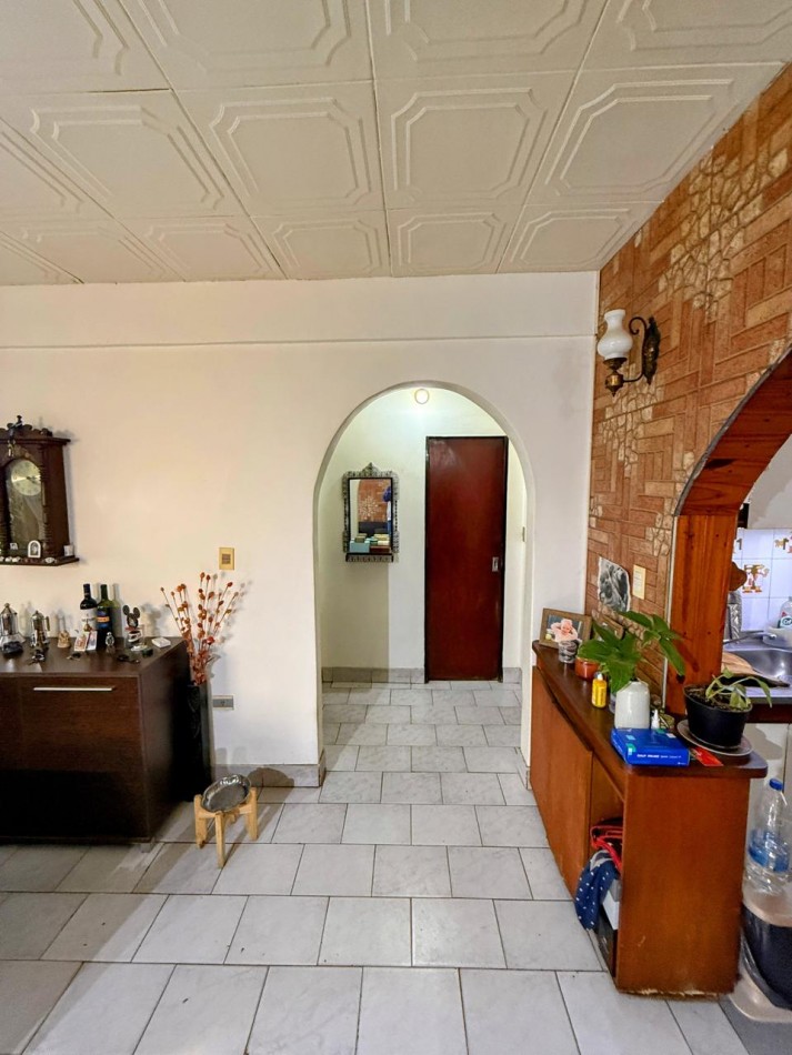 Venta PH Multifamiliar, con local comercial, Villa Lugano