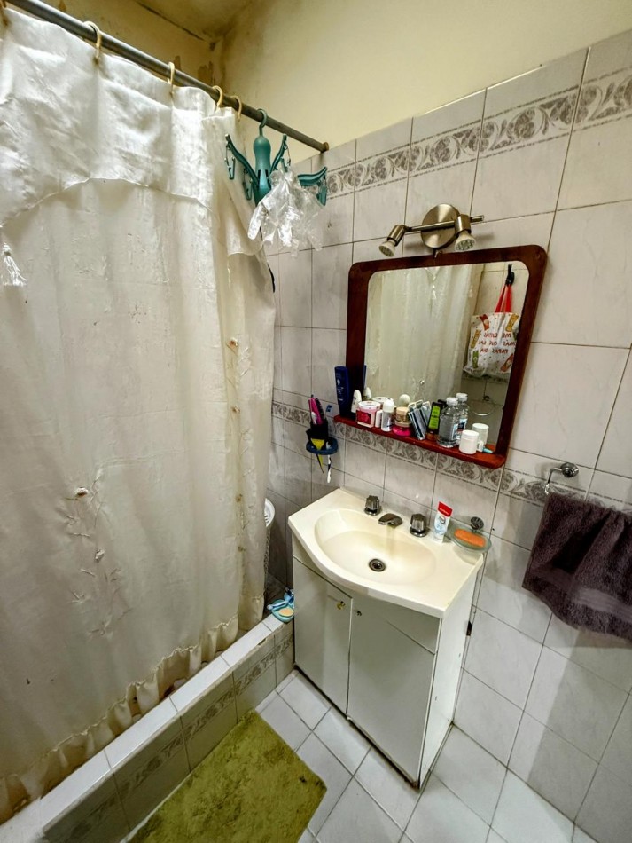 Venta PH Multifamiliar, con local comercial, Villa Lugano