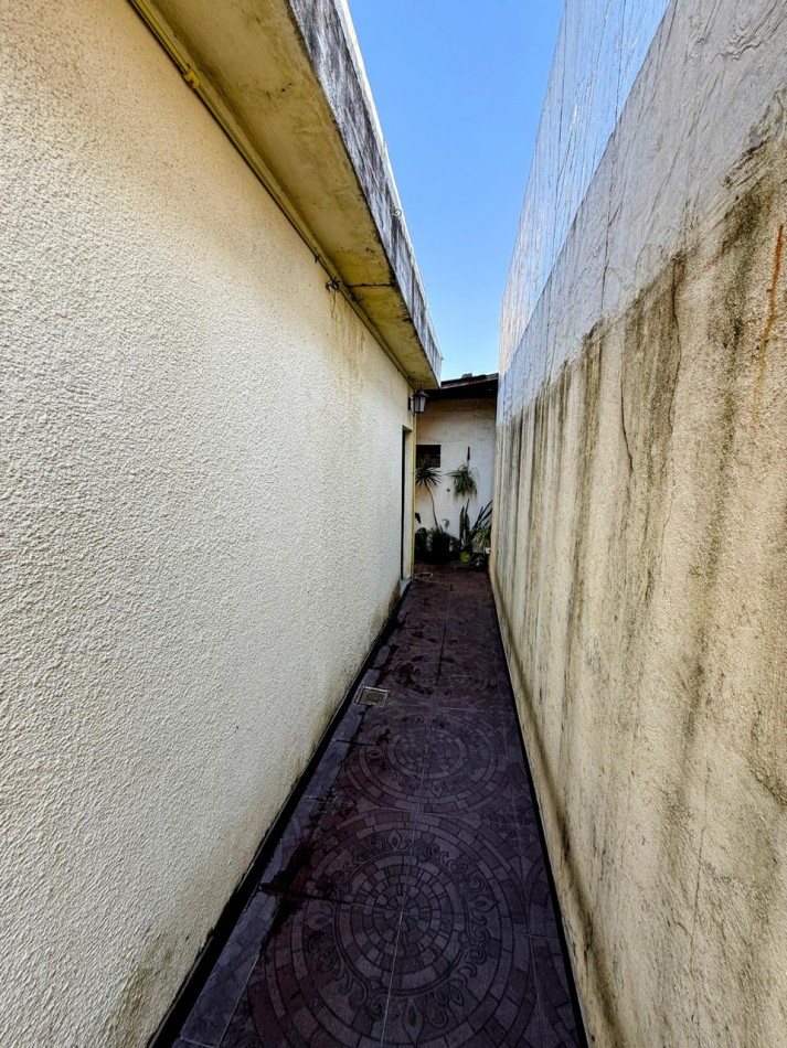 Venta PH Multifamiliar, con local comercial, Villa Lugano