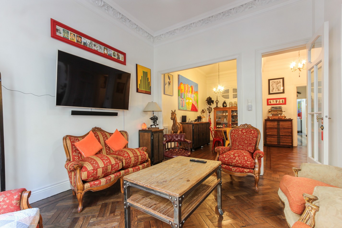 Venta espectacular piso de 5 ambientes, c/ baulera, Recoleta