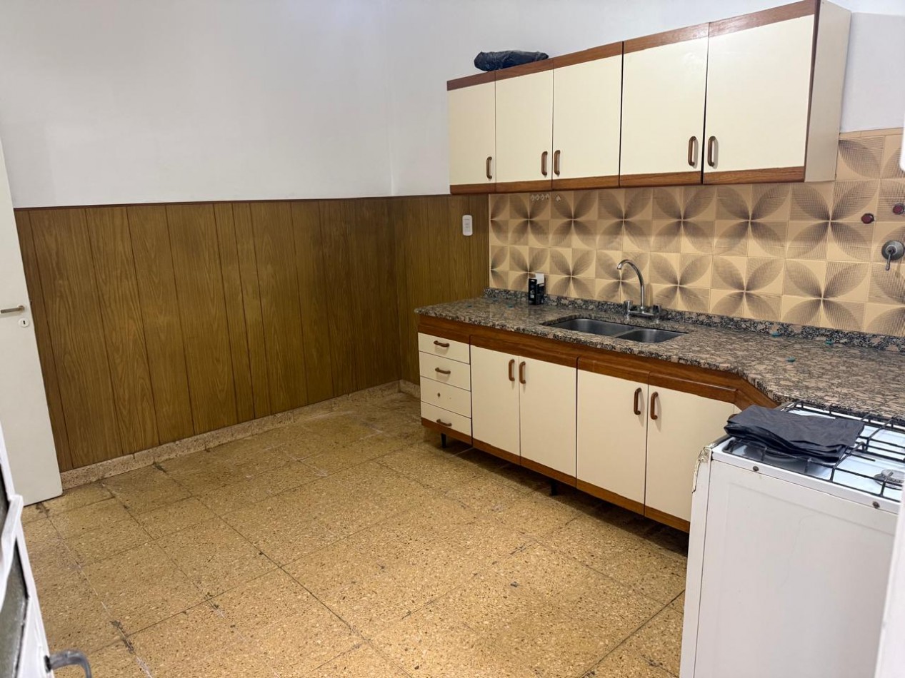 Venta casa de 3 ambientes, Ramos Mejia