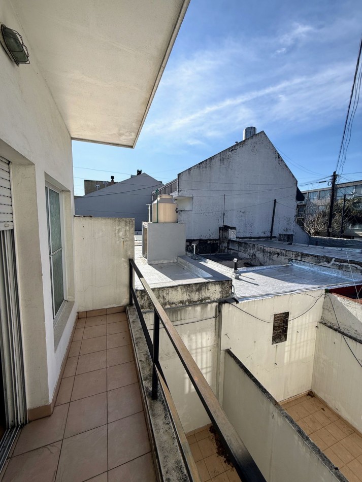 Venta departamento de 2 ambientes con terraza, Villa Lugano