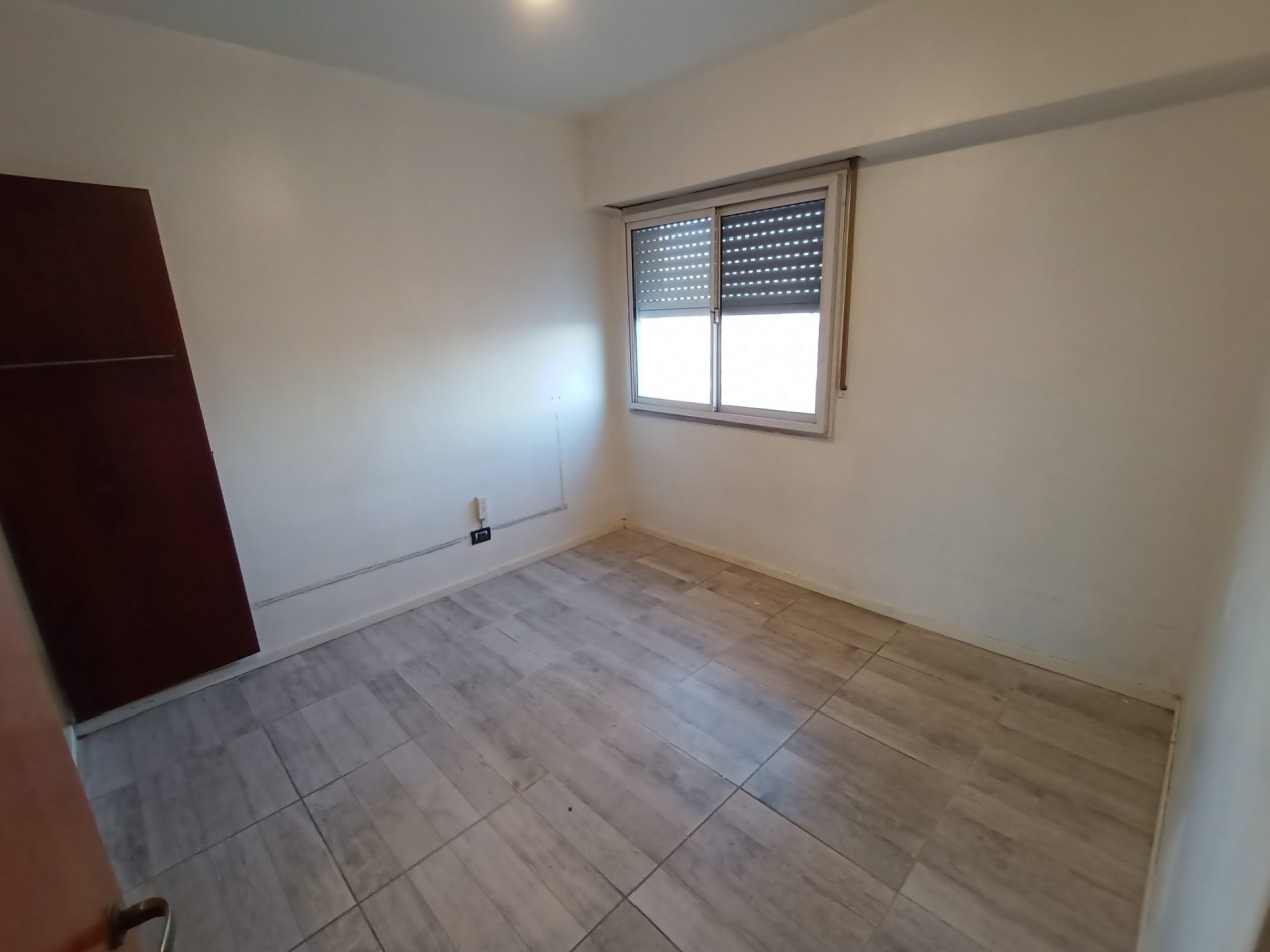 Venta departamento 4 ambientes con cochera villa celina