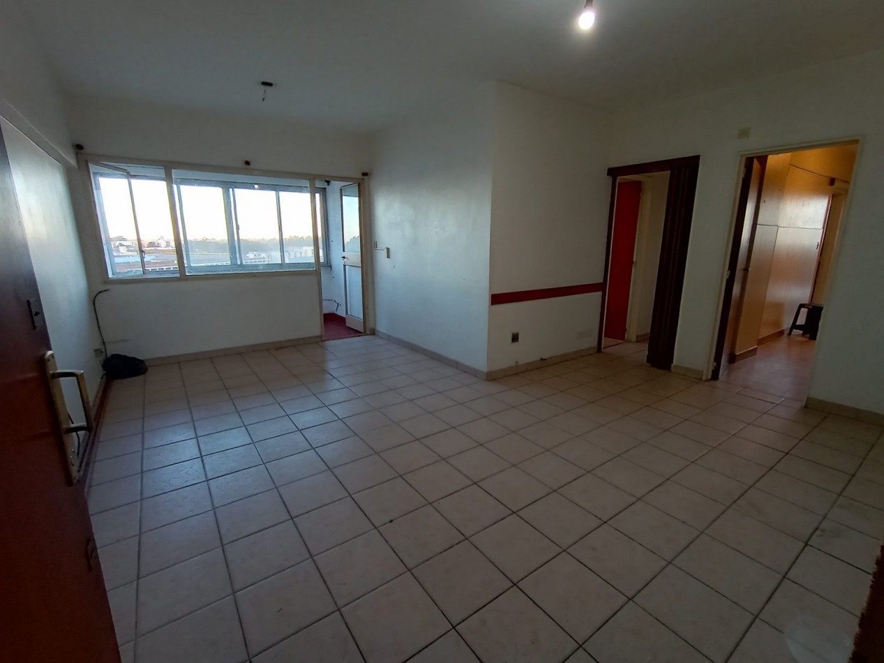 Venta departamento 4 ambientes con cochera villa celina