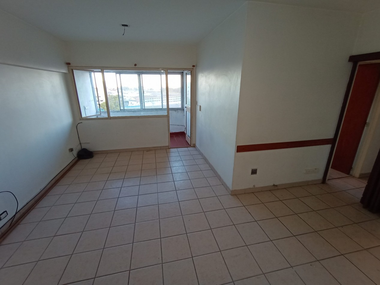 Venta departamento 4 ambientes con cochera villa celina