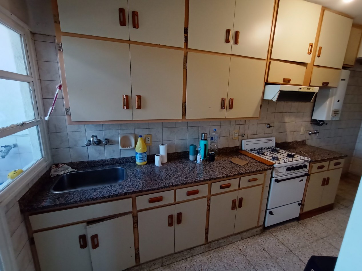 Venta departamento 4 ambientes con cochera villa celina