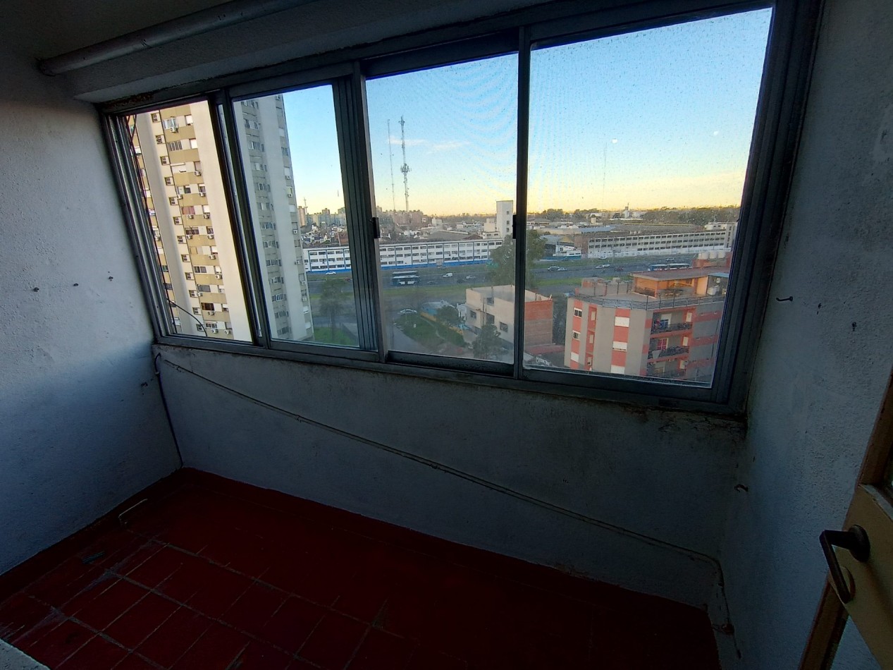 Venta departamento 4 ambientes con cochera villa celina