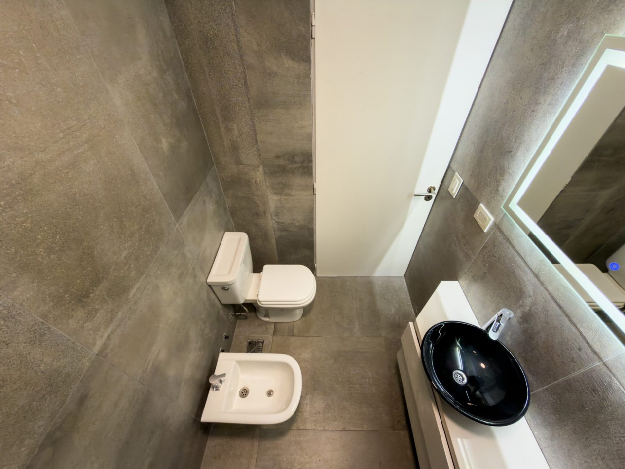Venta departamento de 3 ambientes, con cochera, terraza con parrilla y minipiscina, Villa Lugano