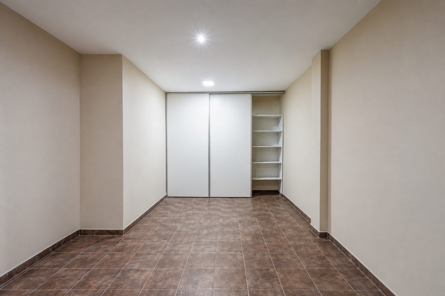 Venta departamento de 3 ambientes, con cochera, terraza con parrilla y minipiscina, Villa Lugano
