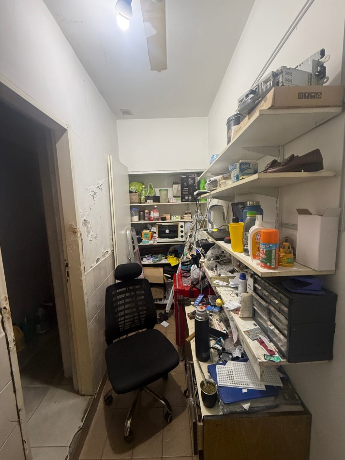 Venta local comercial sobre calle Chilavert, Villa Lugano