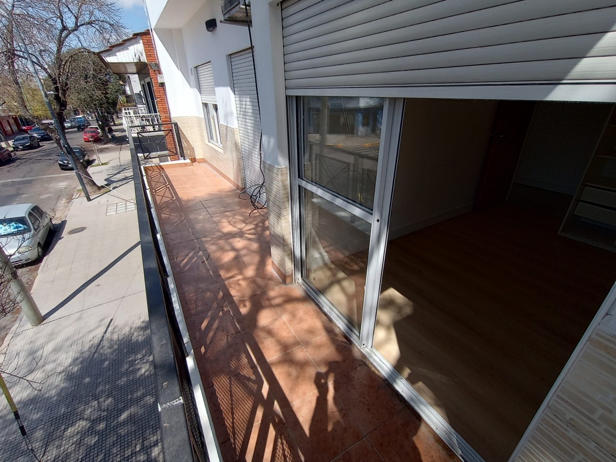 Venta departamento dos ambientes Villa Lugano