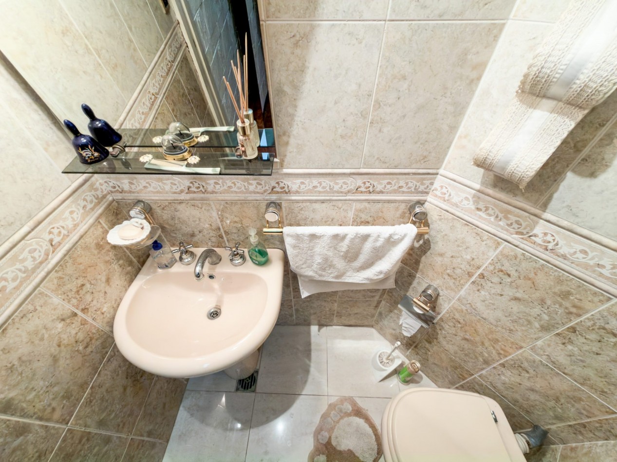 Venta PH 4 ambientes con quincho y cochera, Villa Lugano