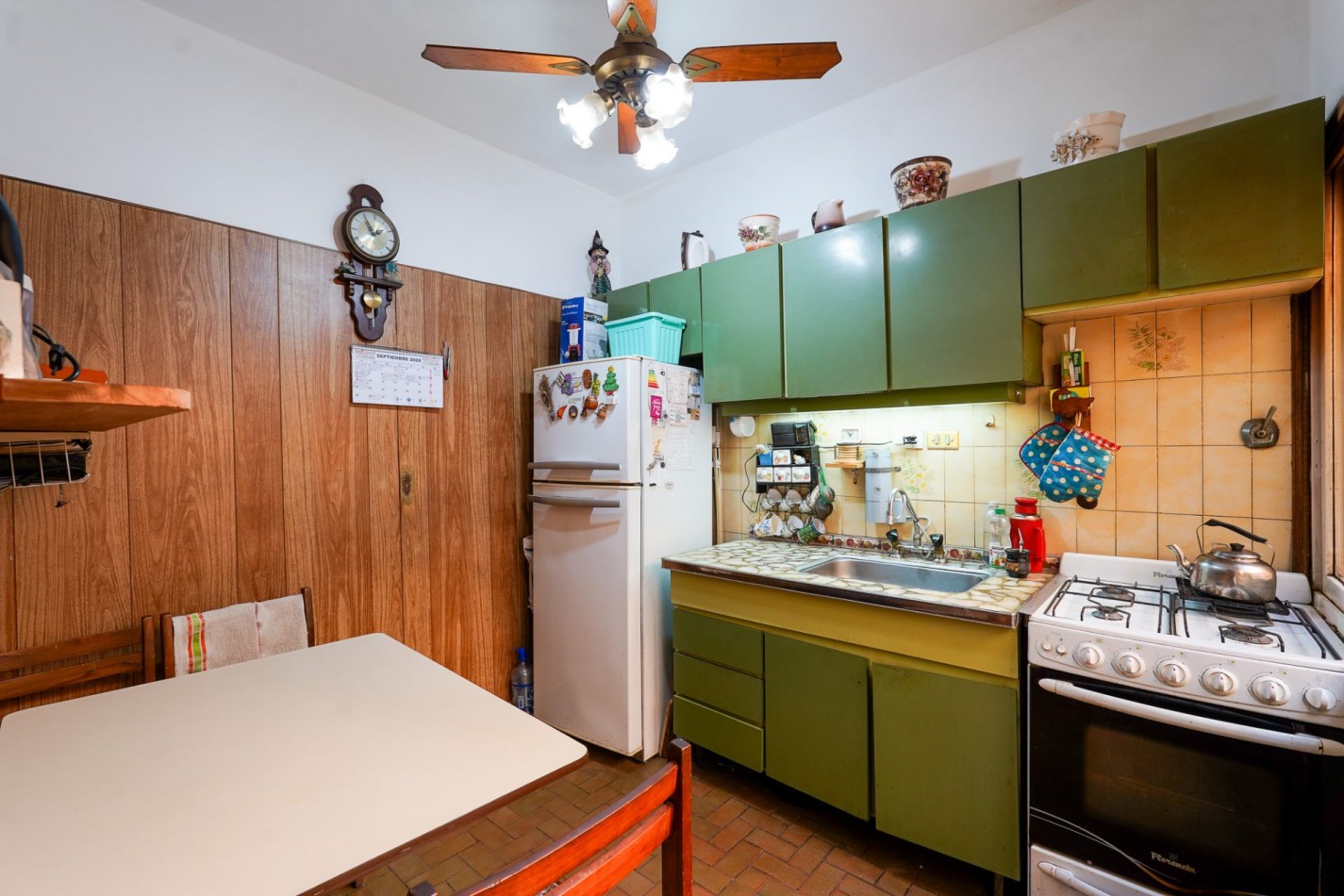 Venta PH 4 ambientes con quincho y cochera, Villa Lugano