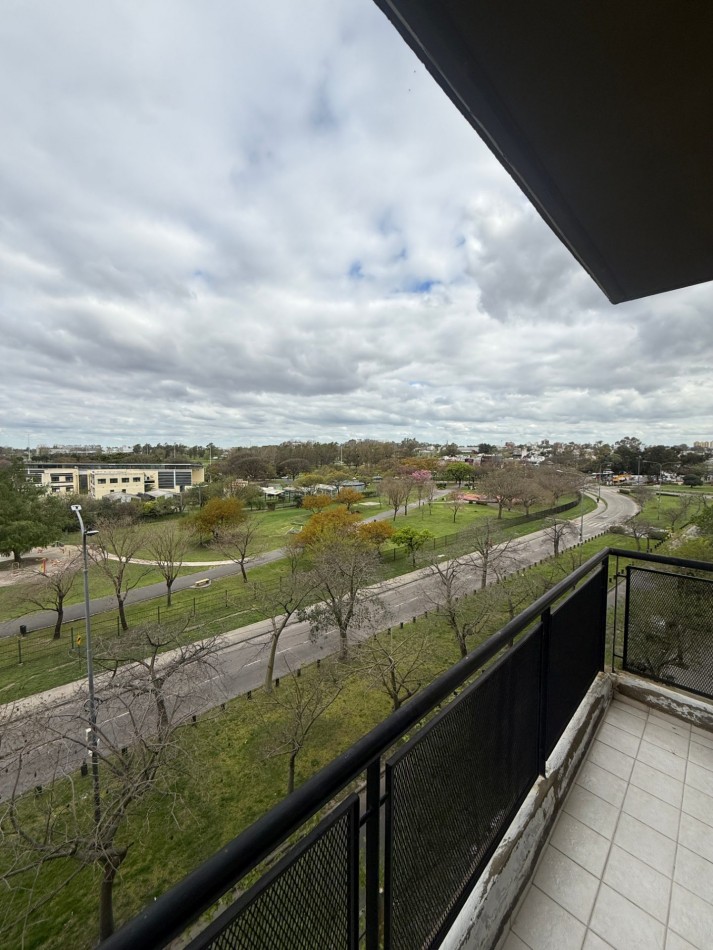 Venta departamento 3 ambientes, Parque Avellaneda