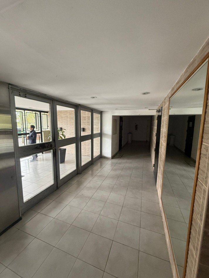 Venta departamento 3 ambientes, Parque Avellaneda