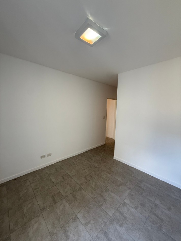 Venta departamento de 3 ambientes, Barrio Villa Olimpica