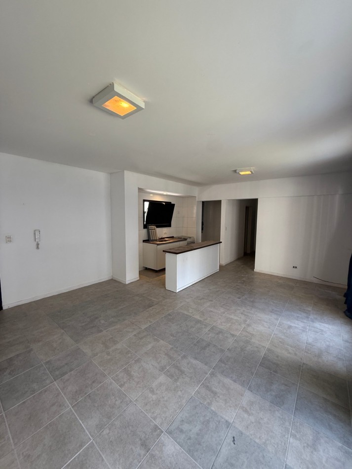Venta departamento de 3 ambientes, Barrio Villa Olimpica