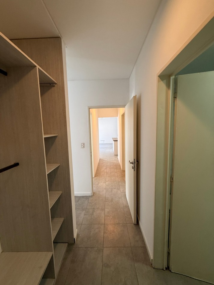 Venta departamento de 3 ambientes, Barrio Villa Olimpica