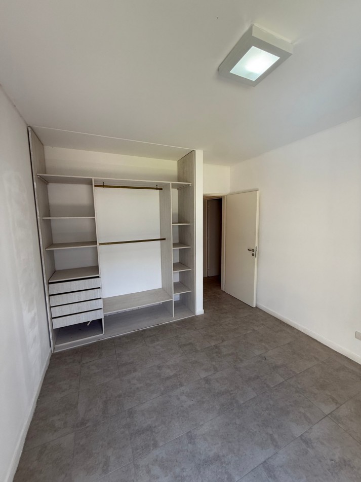 Venta departamento de 3 ambientes, Barrio Villa Olimpica