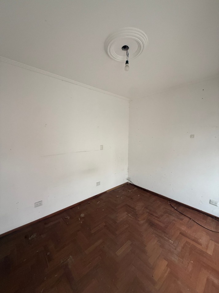 Venta casa multifamiliar en dos plantas, Villa Lugano