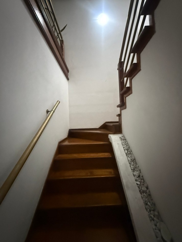 Venta casa multifamiliar en dos plantas, Villa Lugano