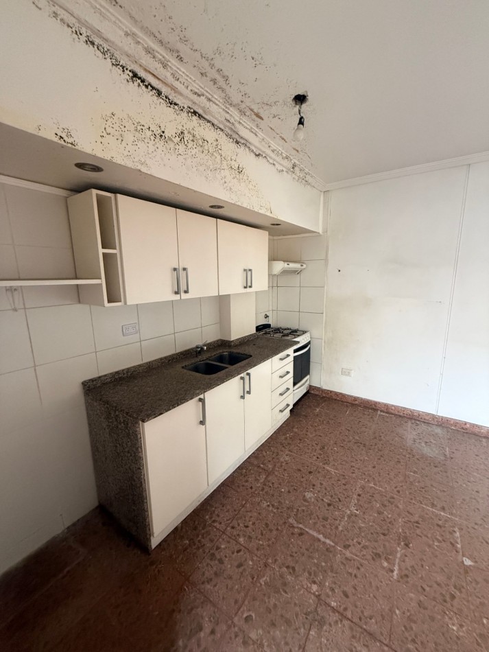 Venta casa multifamiliar en dos plantas, Villa Lugano