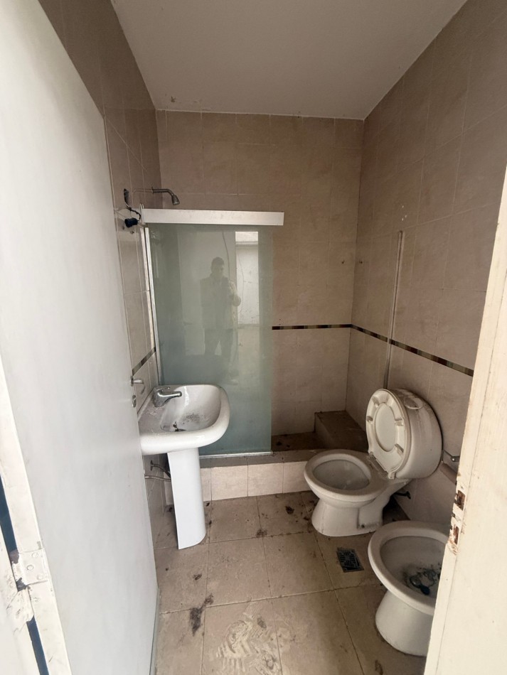 Venta casa multifamiliar en dos plantas, Villa Lugano